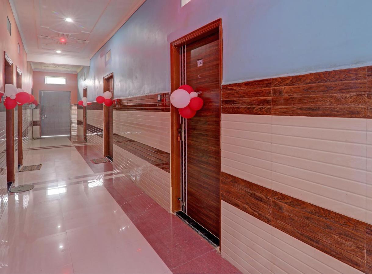 Hotel O Surya Inn Pura Raghunāth エクステリア 写真