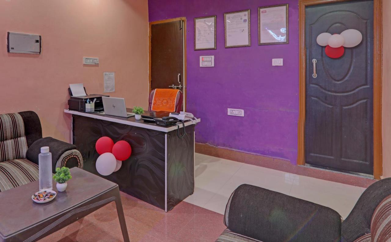 Hotel O Surya Inn Pura Raghunāth エクステリア 写真